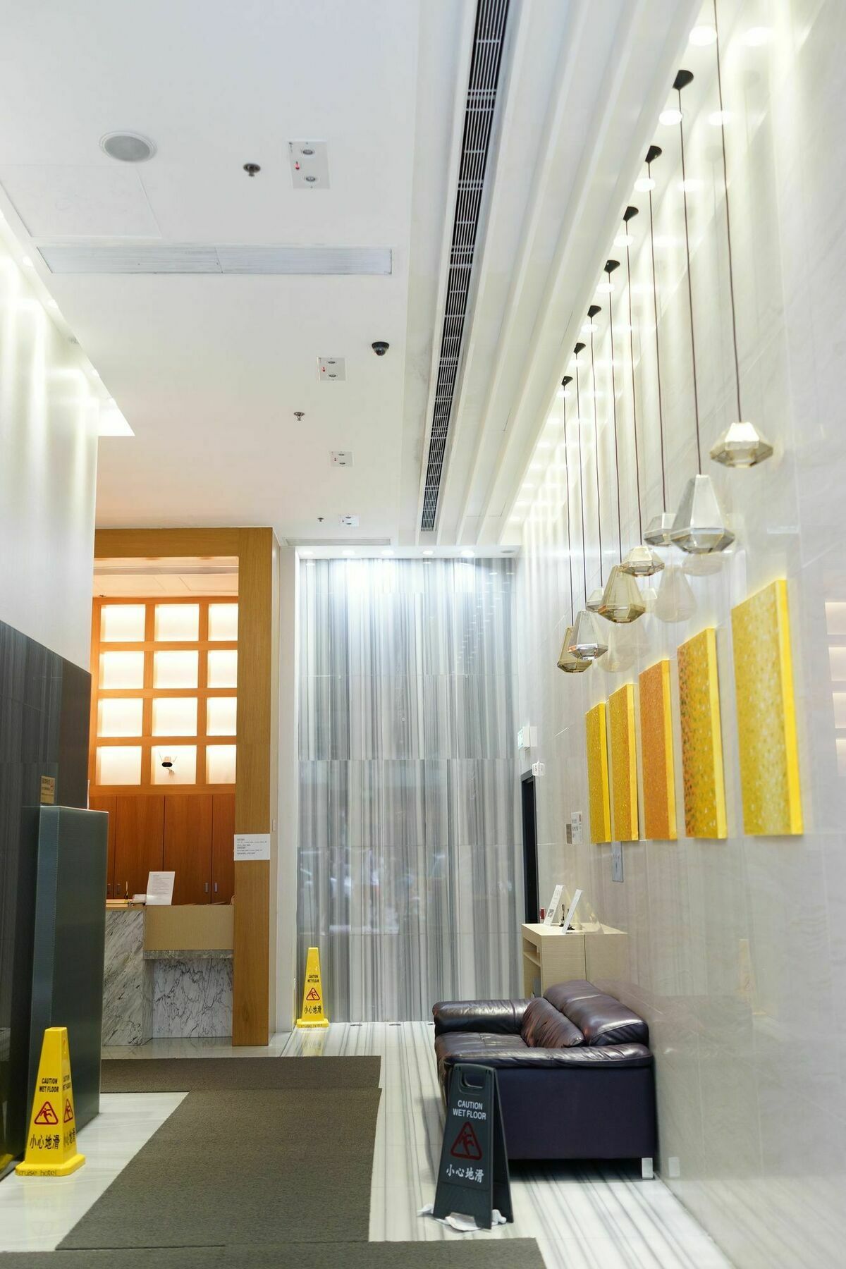 Cruise Hotel Kowloon  Exterior photo